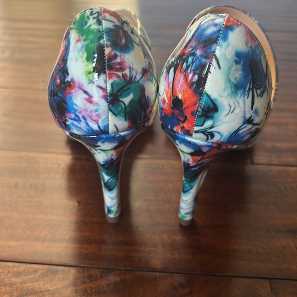 Unisa | Vibrant Blue Floral strappy Heels - Picture 5 of 11